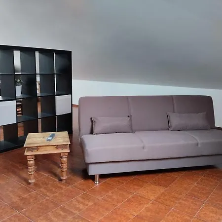 Viabado9 Mansarda Con Box *