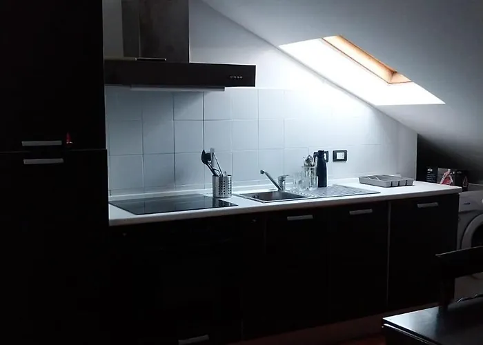 Viabado9 Mansarda Con Box Chiavari