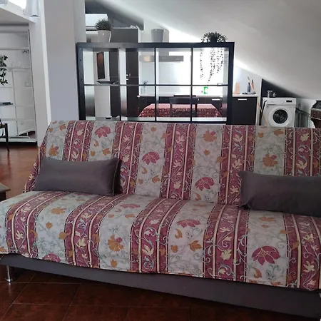 Viabado9 Mansarda Con Box * Chiavari